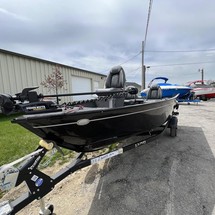 Lund Boats 1650 Rebel XS SS