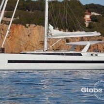 Beneteau Oceanis Yacht 62