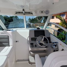 Boston Whaler 315 Conquest