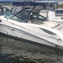 Sea Ray 300 Sundeck