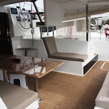 Fountaine Pajot Lucia 40