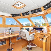 Mckinna 57 pilothouse