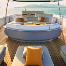 AZIMUT GRANDE 38 METRI TRI-DECK