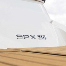 Sea Ray SPX 210