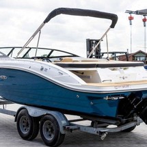 Sea Ray SPX 210