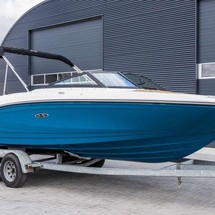 Sea Ray SPX 210