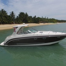 Chaparral 370 Signature Cruiser