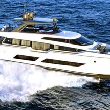 Ferretti 850