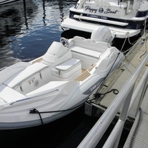 Azimut 84