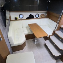 Azimut Atlantis 44