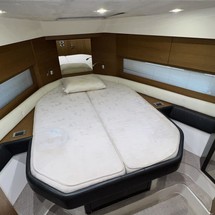 Azimut Atlantis 44