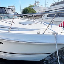 Chaparral 330 Signature