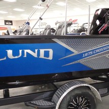 Lund Boats 1875 Crossover XS