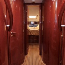 Fairline Squadron 59