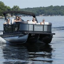 Sunchaser Boats Geneva Cruise 22 LR DH