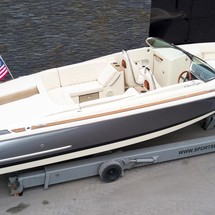 Chris-Craft Launch 27