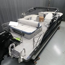 Premier Pontoons Grand Isle 250