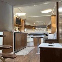 Cruisers Yachts 35 Express