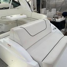 Cruisers Yachts 35 Express