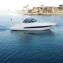 Cruisers Yachts 35 Express