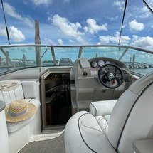 Sea Ray 240 Sundancer