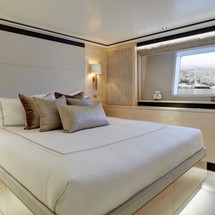 Feadship Kiss