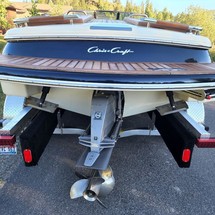 Chris-Craft Carina 21