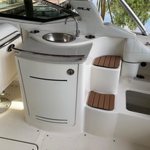 Sea Ray 270 SLX