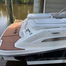 Sea Ray 270 SLX