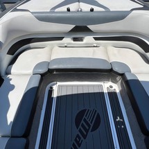 Malibu Wakesetter 23 LSV