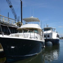 Hatteras 58