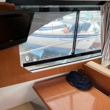 Beneteau Antares 8