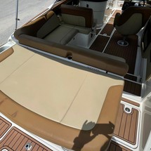 Sea Ray 240 Sundeck