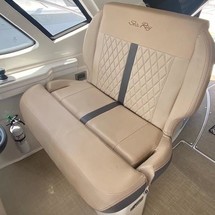 Sea Ray Sundancer 350 Coupe