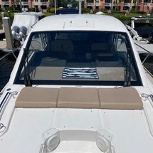 Sea Ray Sundancer 350 Coupe