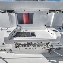 Cruisers Yachts 50 Cantius