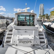 Cruisers Yachts 50 Cantius