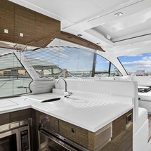 Cruisers Yachts 50 Cantius