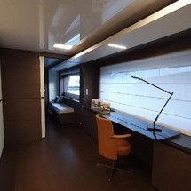 Custom Line Navetta 37