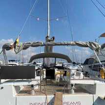 Hanse 548