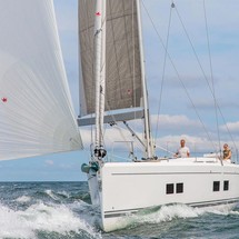 Hanse 548