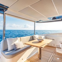 Absolute Navetta 52