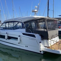 Jeanneau NC 37