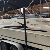 Sea Ray 240 Sundeck