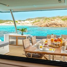 Fountaine Pajot Alegria 67