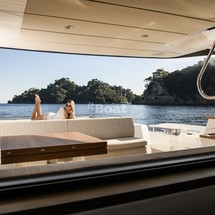 Sunseeker 74 Sport Yacht