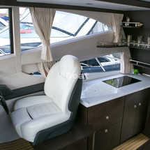 Galeon 340 Fly