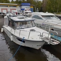 Velvette Cabin 23 Active Sedan