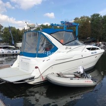 Bayliner 305