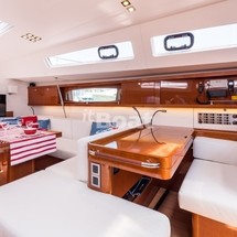 Beneteau Oceanis 60